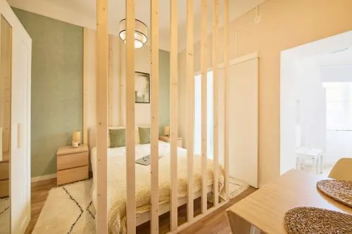 Modern Studio in Alameda