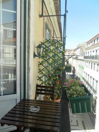 New Aljubarrota Guest House