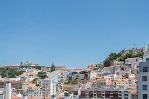 NEW Entire Castle View Apartment in the Heart of Lisbon