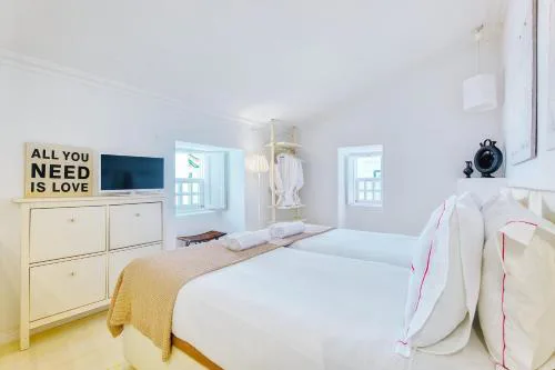 New! Lovely Duplex in the heart of Alfama