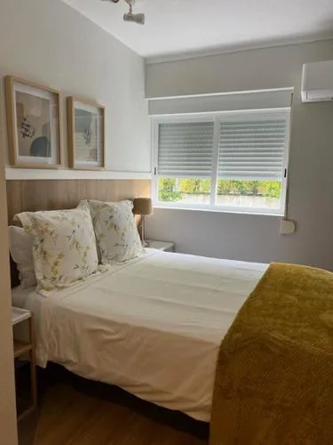 Nice and renewed 1 Bedroom Apt at Campolide