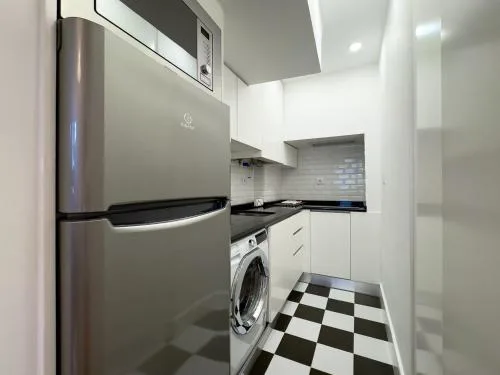 Olarias 2 bedroom perfect to share near the Castle
