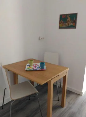Pequeno apartamento com terraço