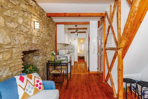 Pituresque Flat in St Jorge Castle by Homeful Homes