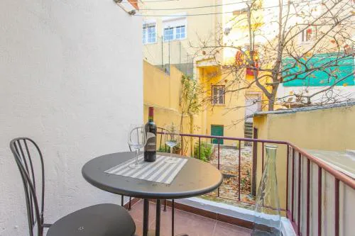 Principe Real, 1BR 1BA, Private terrace, calm