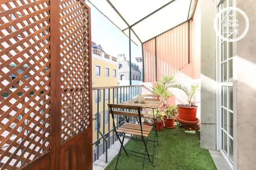Principe Real Balcony by Homing
