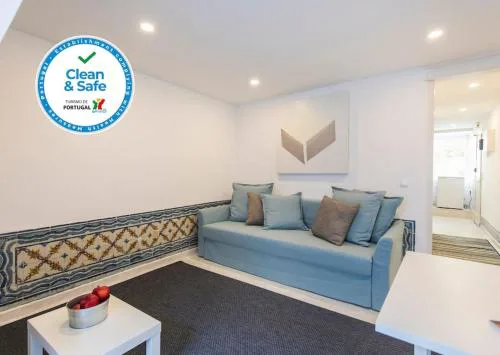 Principe Real Duplex by Local