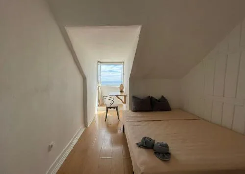 Santos Apartment in Central Lisbon with River View