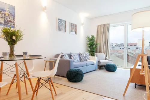 Santos Design Flat by LovelyStay
