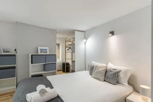 Santos Studio by Homing