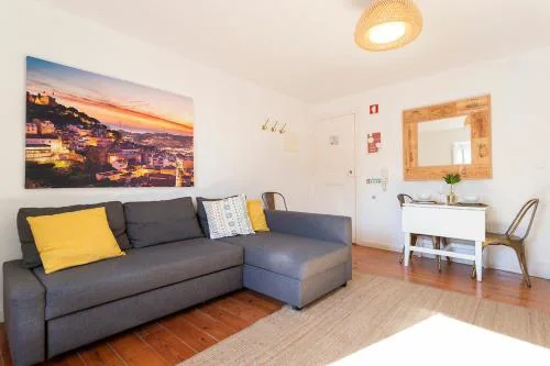 Sol a Alfama typical cosy flat with river view