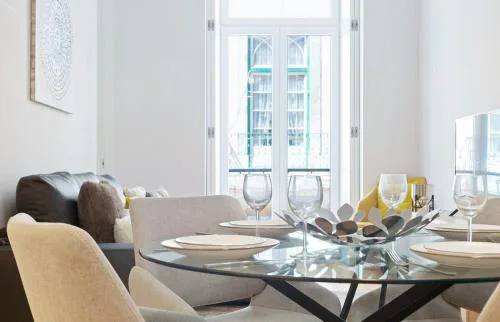 Spacious 1 Bedroom Apartment near Baixa