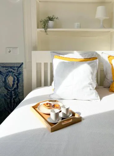 Spacious Historic Room on Rua Augusta