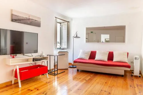 Studio in the heart of Alfama by Lisbeyond