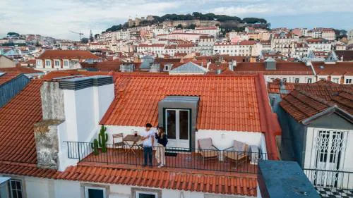The Downtown Terrace - Fabulous Views, Romantic Penthouse, 6th-floor no lift