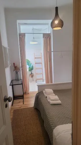 Tiny suite with private bathroom - Bairro Alto