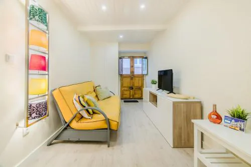 Tram Hideaway | Bica Stay