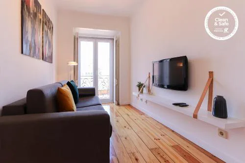Typical Mouraria by Homing