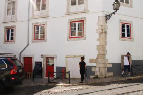 Way to Castle - Apartments Alfama