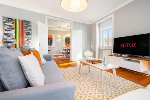 WHome AQ2 Prime Location Luxury for Family & Friends