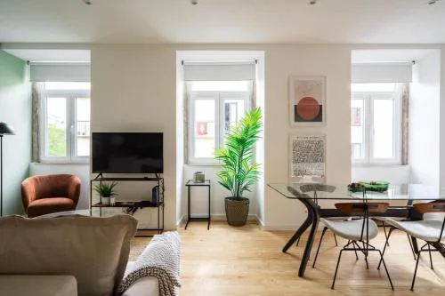 WHome Chic 2-Bed near Santos & Alcântara perfect for Families & Couples