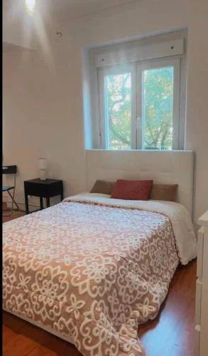 Quarto em apartamento