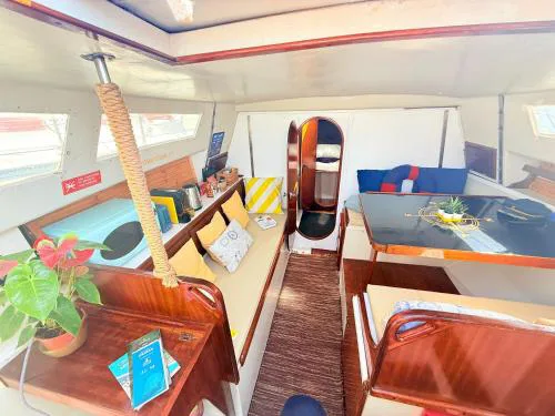 Beach Cosy Boat