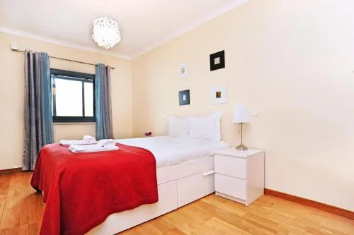Oeiras by the beach - Checkinhome