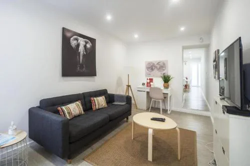ANCO 56 - Cozy Retreat with Terrace
