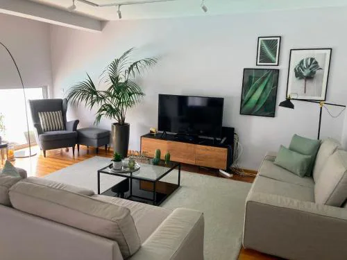 Oliveira House