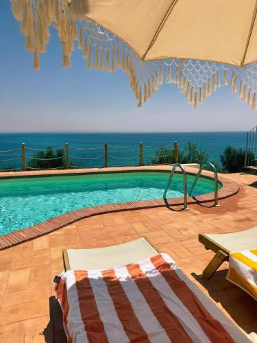 Beautiful view and beach access - Casa Maloney