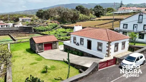 Casa da Hortênsia Roxa by Ponta Negra Azores