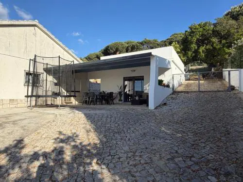 Alex Guest House