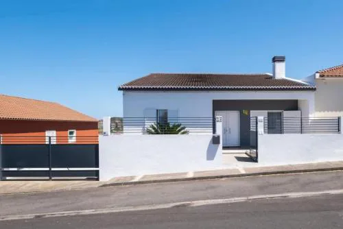 Vila da Pesca House