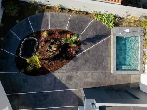 Essence Villas - Garden & Spa