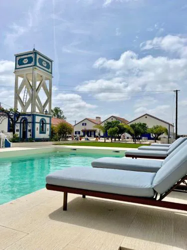 Marchanta Riverside Hotel