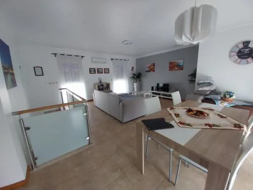 Central Triangle Lisbon-Sintra-Cascais -Apartment with Easy Access & Parking