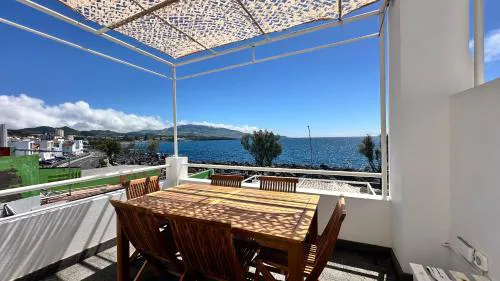 Ocean View Retreat 1