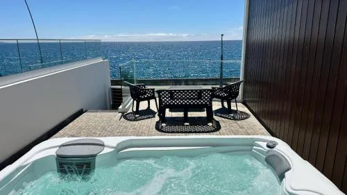 South Shore 2 - Jacuzzi - HOST & CHILL