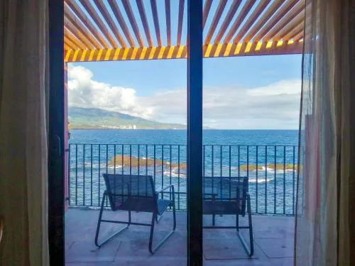 Terreiro Ocean House - Unique Seaside Escape