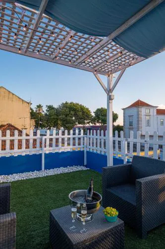 Y Quebedo - Boutique Apartments