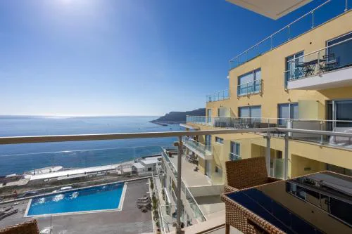 Janelas de Zimbra Lovely Apt with Pool and Sea View by Lisbeyond
