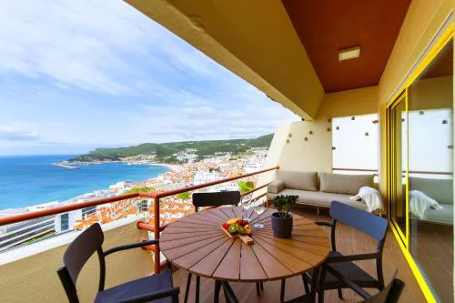 Maravista Sea View Apartment with Balcony and Parking