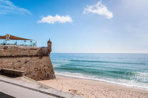 NEW! Apartment 2 min from Sesimbra Beach