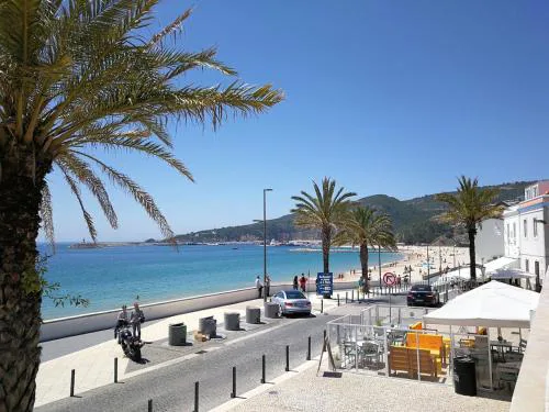 Our place in Sesimbra Duplex