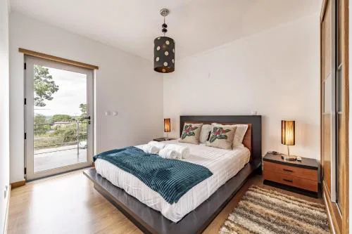 Serra e Mar Refuge in Sesimbra - Family Friendly home near the Arrábida Beachs