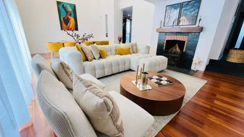 Villa Pinheirinhos - Enjoy the Nature & Wild Beaches of Sesimbra!