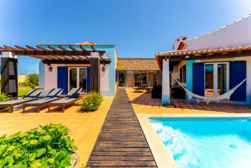 Spacious Villa with Private Pool Sintra Ericeira
