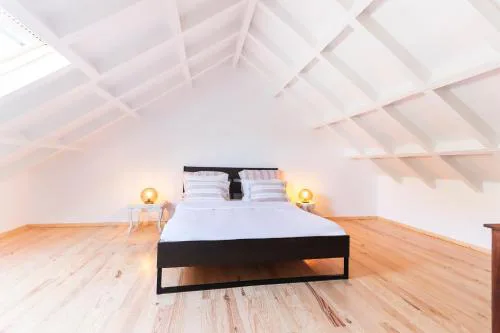 CAPARICA BEACH VILLA