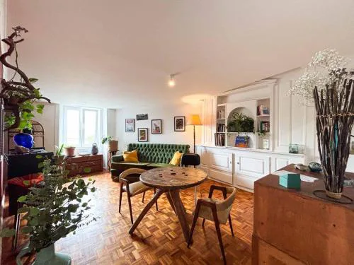 Boho Chic Apt